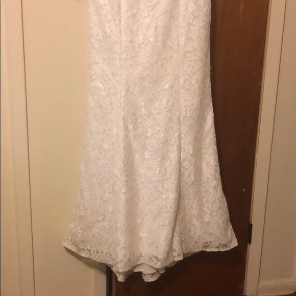 NWOT Wedding Dress - Picture 3 of 5